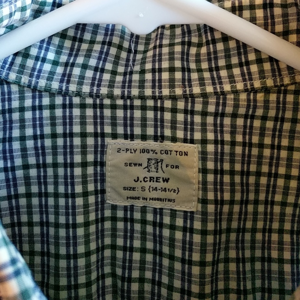 Button up - Picture 2 of 2